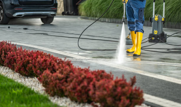 Post-Construction Pressure Washing in Dike, IA